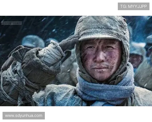 《长津湖》：吴京为何要拔枪？《长津湖》里隐藏的3个细节，我给跪了